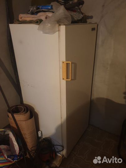 Холодильник на запчасти