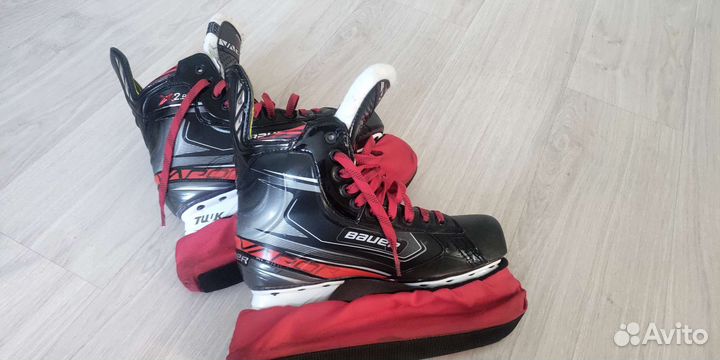 Хоккейные коньки bauer vapor x2.9
