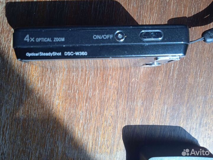 Компактный фотоаппарат