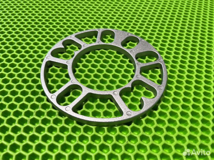 Проставка колесная универсальная 8 мм., 1 шт