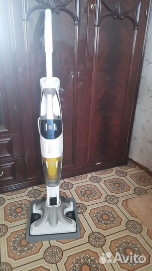 Продам,вертикальный пылесос tefal