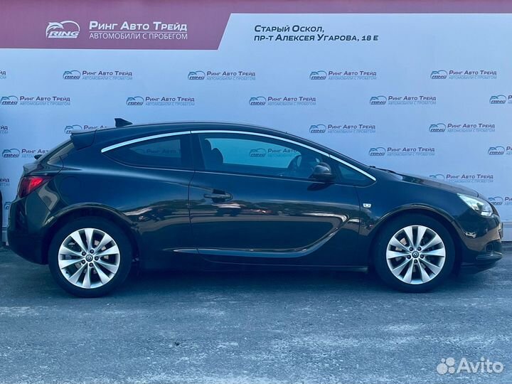Opel Astra GTC, 2013