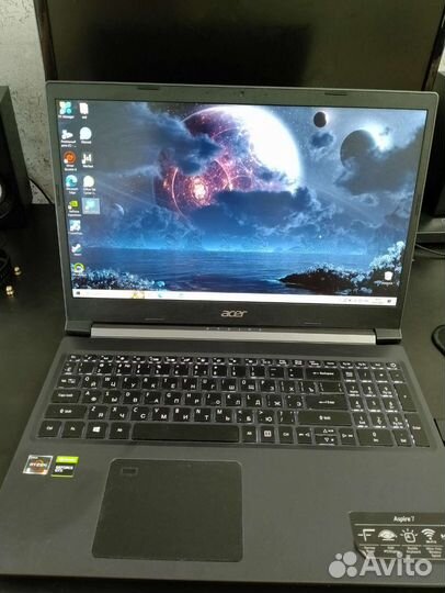 Ноутбук acer aspire 7