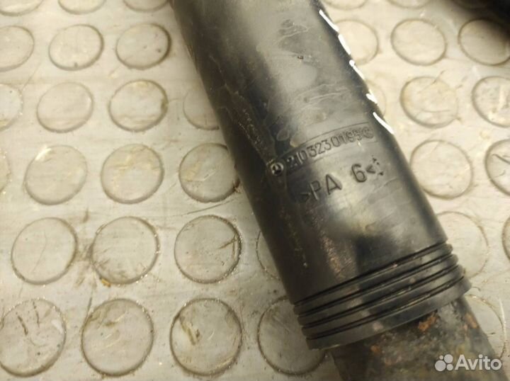 Амортизаторы комплект передние Mercedes-Benz W210