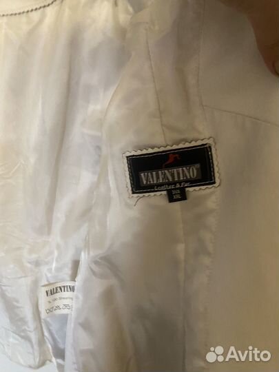 Куртка белая из натуральной кожи