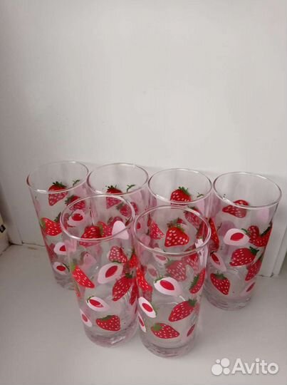 Набор стаканов клубника 6 штук - 230мл высокие