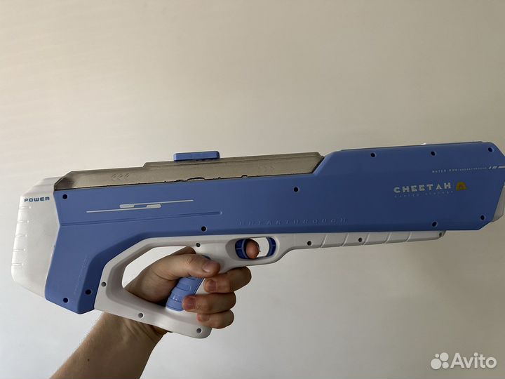 Водяное ружье на аккумуляторе