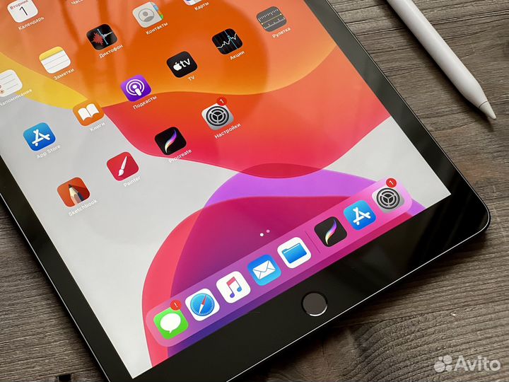iPad 7 2019 10.2 + Pencil + Procreate рст новый