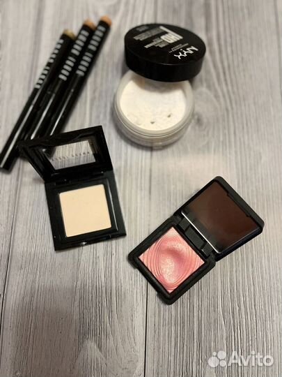 Костемика bobbi brown kiko nyx