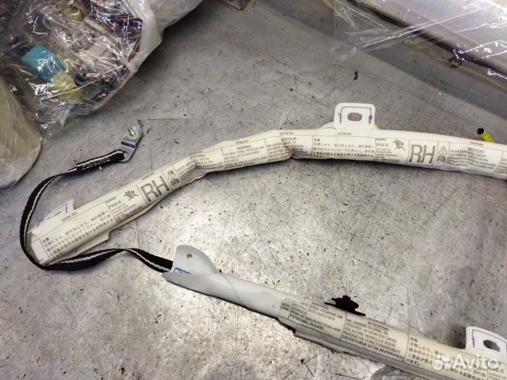 Подушка безопасности боковая (шторка) правая