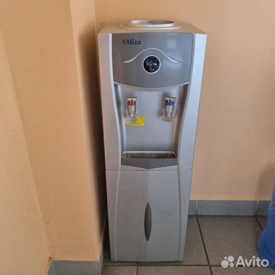 Кулер для воды напольный бу