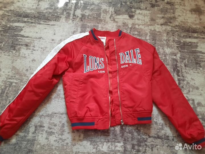 Ветровка женская