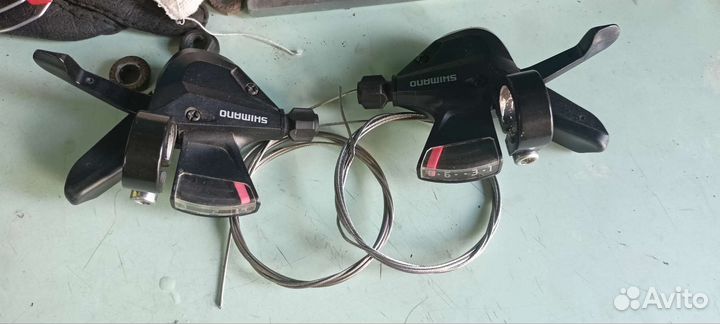 Манетки shimano 38