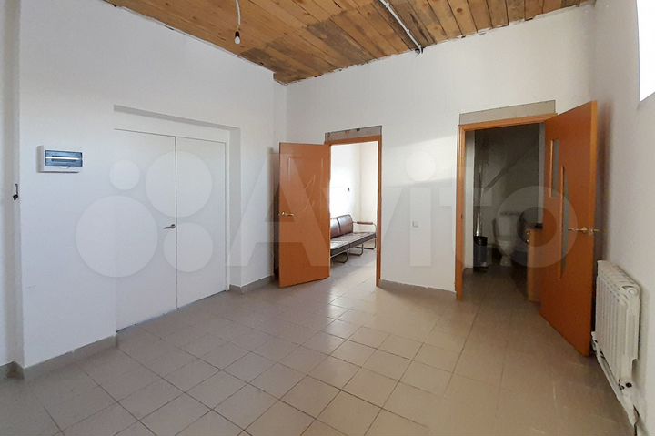 Отдельностоящее здание / Магазин