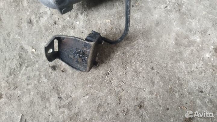 Впускной коллектор Mercedes W124 E 1984-1996