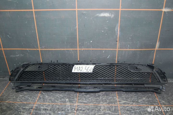 Решетка бампера перед.-Mercedes-Benz GLA-AMG X156
