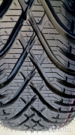 Bfgoodrich G-Force Winter 2 215/50 R17 95H