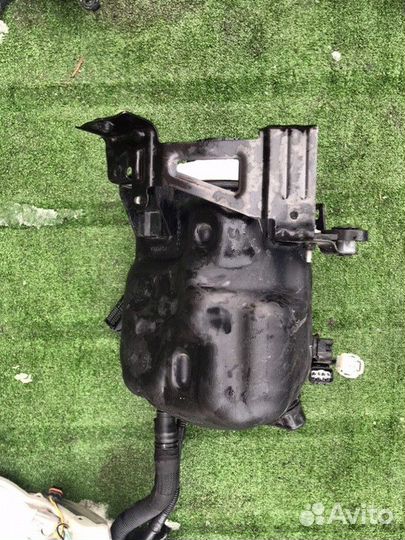 Бачок мочевины в сборе Toyota Hiace GDH201 1gdftv