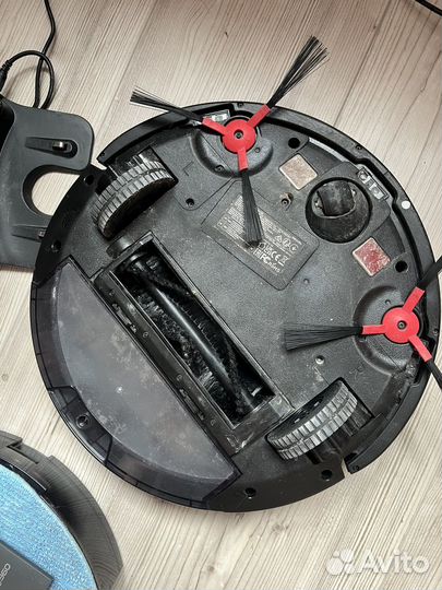 Робот пылесос