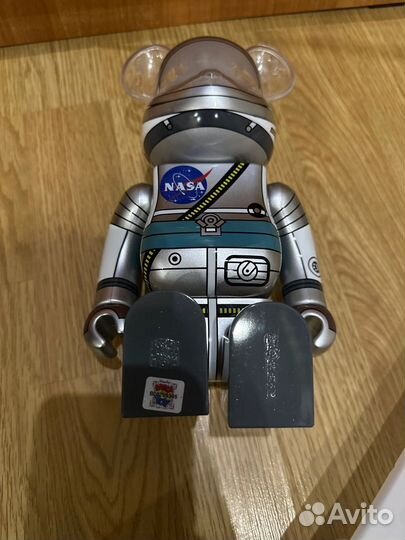 Bearbrick nasa