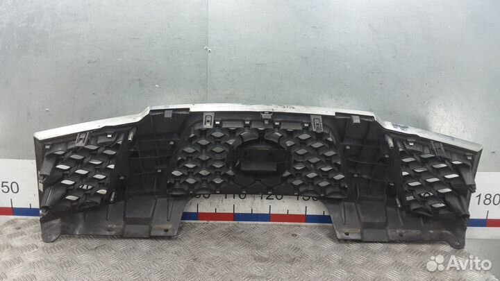 Решетка радиатора Nissan Pathfinder (2004-2009)