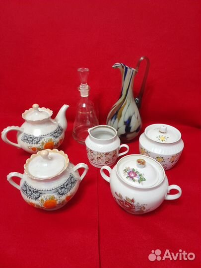 Фарфоровая посуда СССР и графины