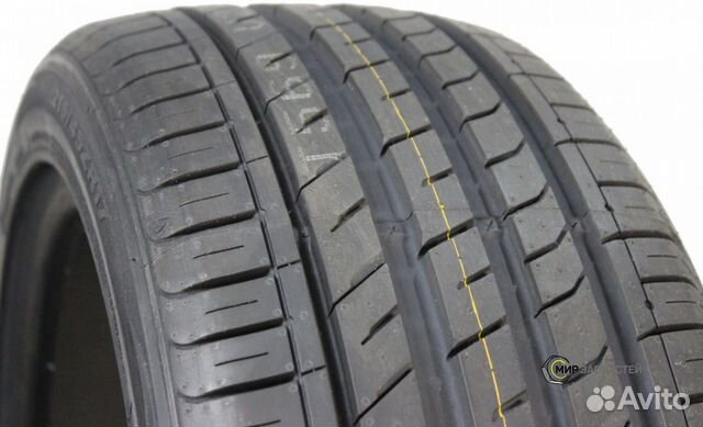 Nexen N'Fera SU1 215/45 R18 93W