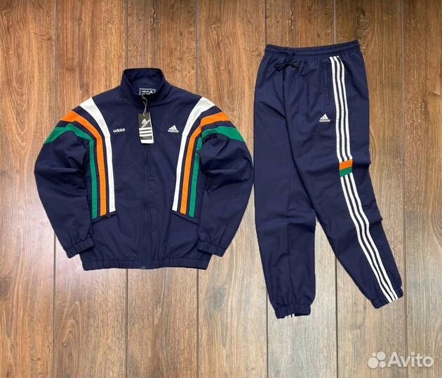 Спортивный костюм adidas ретро