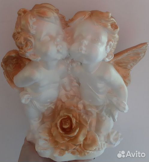 Статуэтка ангел