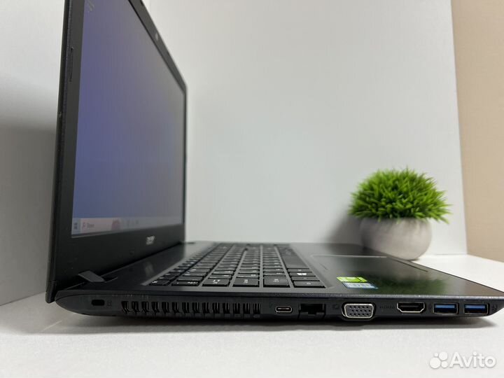 Acer i5-6200U/Geforce 940MX/RAM 8GB (игровой ноут)