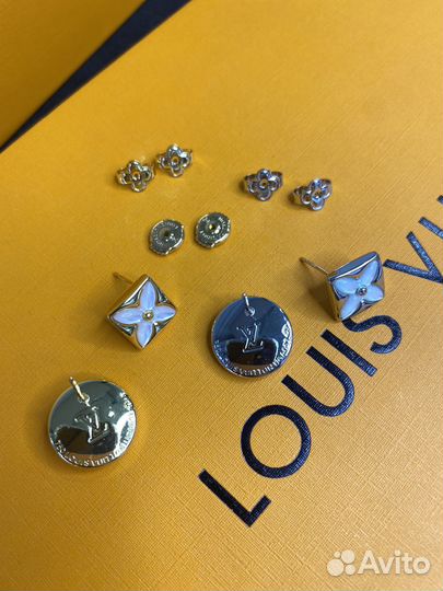 Серьги louis vuitton