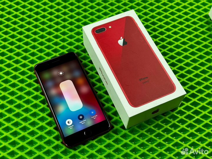 iPhone 8 Plus, 64 ГБ