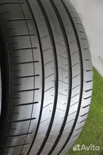 Pirelli P Zero 315/30 R21 105Y