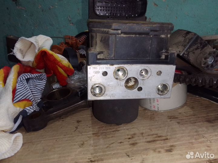 Блок ABS BMW-E39 Бмв е39