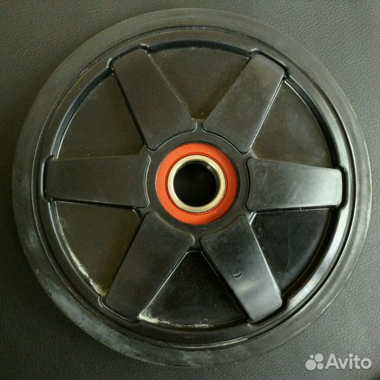 Новое оригинальнои колесо трака Yamaha Viking