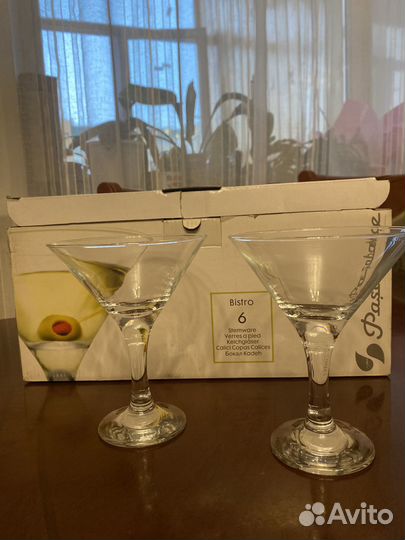 Бокалы под мартини