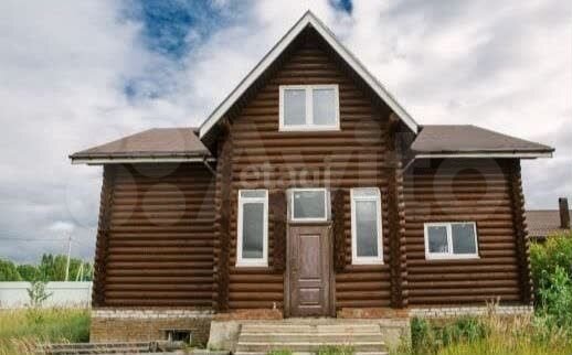 Дом 292,5 м² на участке 12 сот.