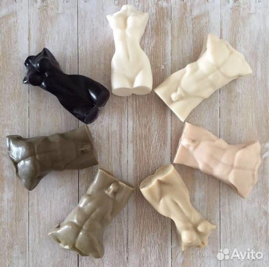 Мыло в форме торса и других частей тела