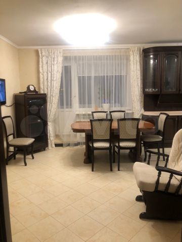 3-к. квартира, 114 м², 3/5 эт.