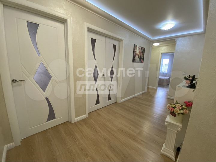 3-к. квартира, 85 м², 6/17 эт.