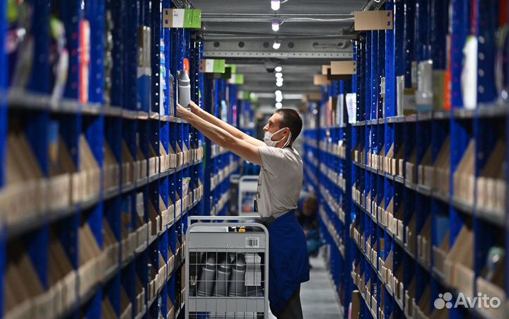 Комплектовщик Вахта с проживанием в Екатеринбурге