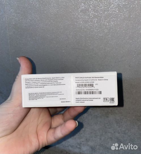 AirPods 3 (3-го поколения)