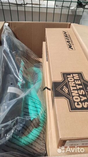 Кайты Naish Pivot, Triad, Phoenix S27 2023