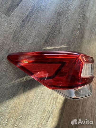 Фонарь задний левый subaru impreza