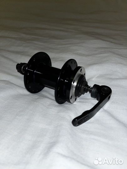 Втулка передняя Quando на 32 спицы