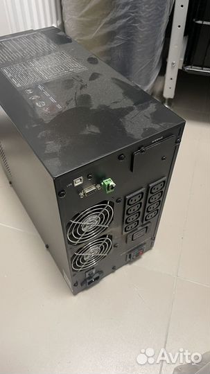 Ибп Powercom macan MAC-2000