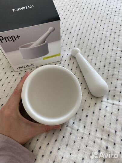 Ступка с пестиком Loveramics, новая