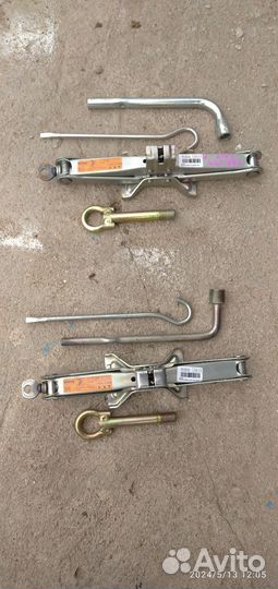 Домкраты ромбические Ниссан Примьера