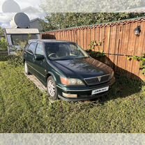 Toyota Vista Ardeo 2.0 AT, 1998, 300 000 км, с пробегом, цена 405 000 руб.