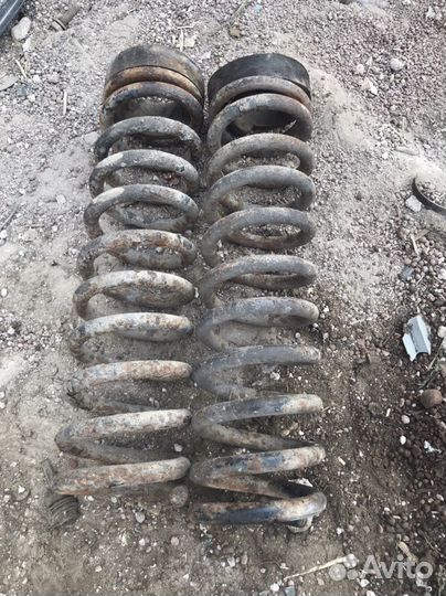 Пружины передние mercedes 190 w201